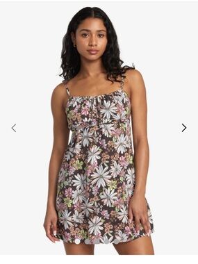 New! RVCA Dress XS Floral  Strappy Sundress Short Casual Surfer Beach dress
